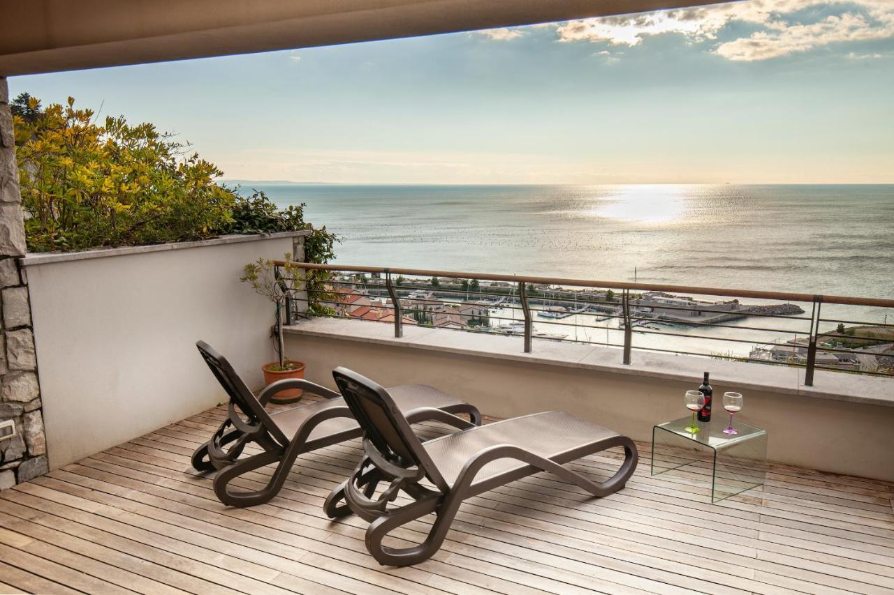 Portopiccolo Avolare Apartments In Panoramic Terrasses - Beach Included Sistiana Eksteriør bilde