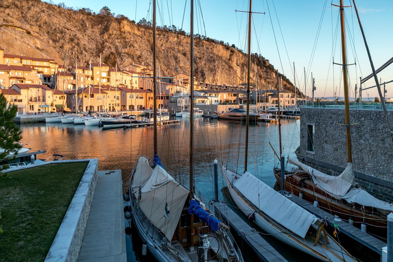 Portopiccolo Avolare Apartments In Panoramic Terrasses - Beach Included Sistiana Eksteriør bilde